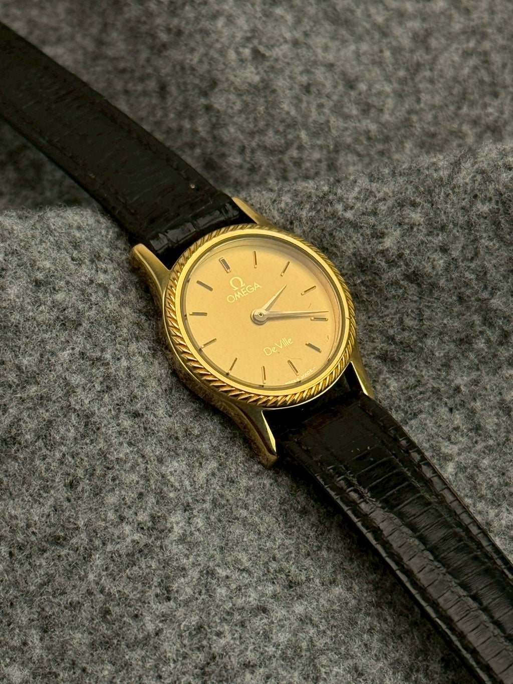 Omega devilla gold c.1387