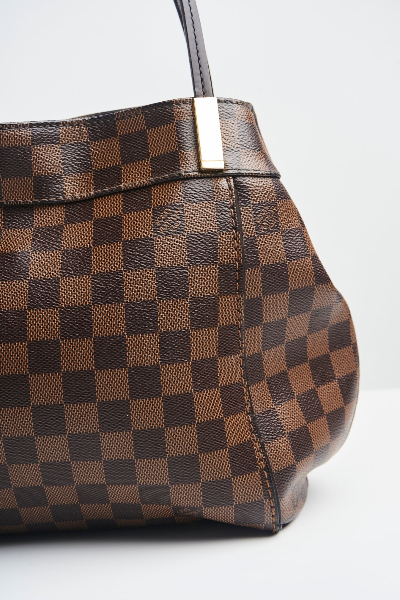 Louis vuitton damier shoulder bag