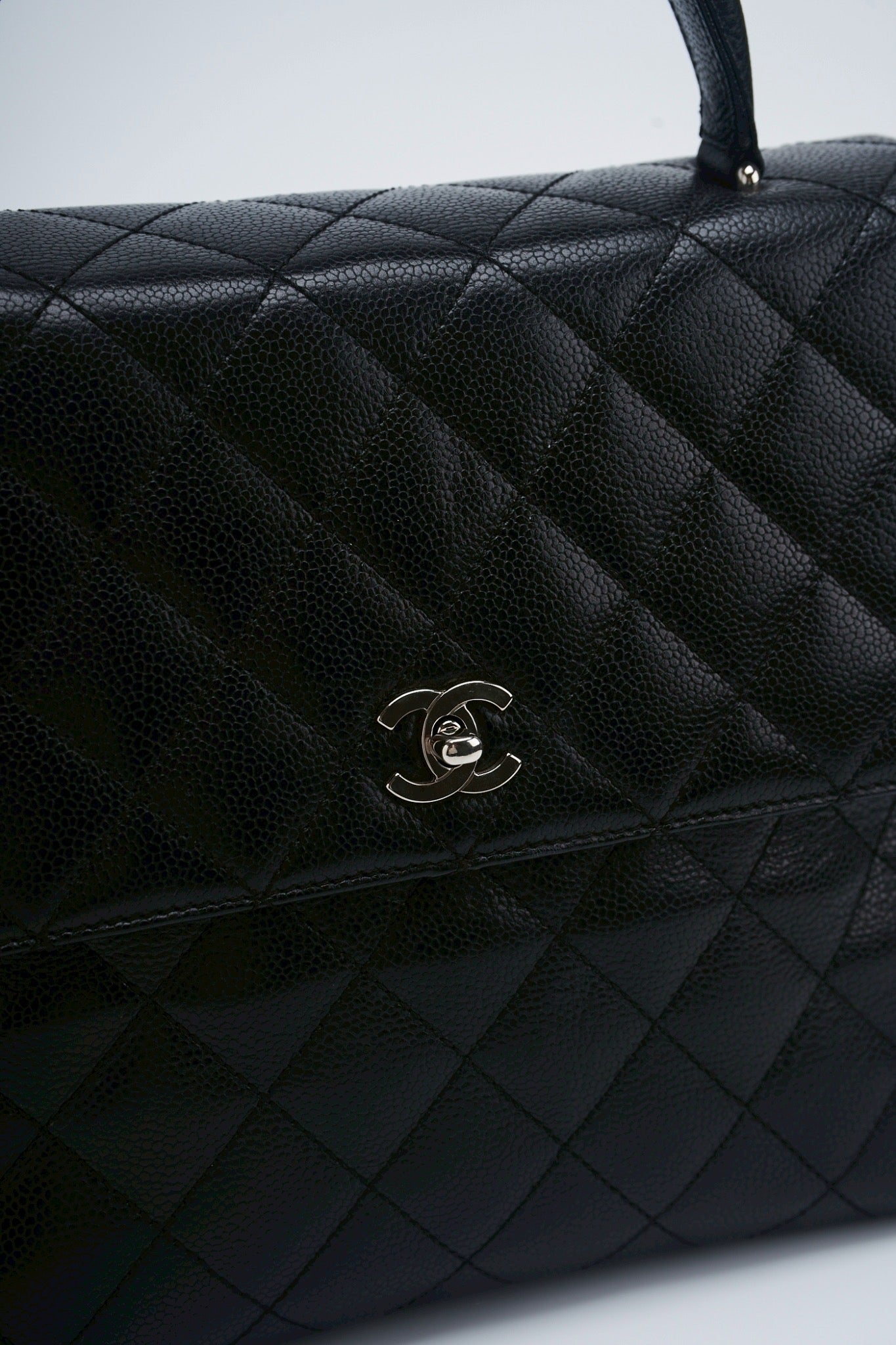 Chanel kelly hand bag