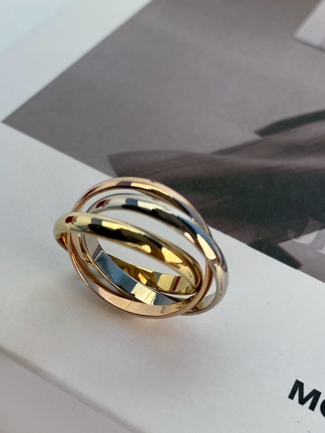 Cartier trinity ring classic model
