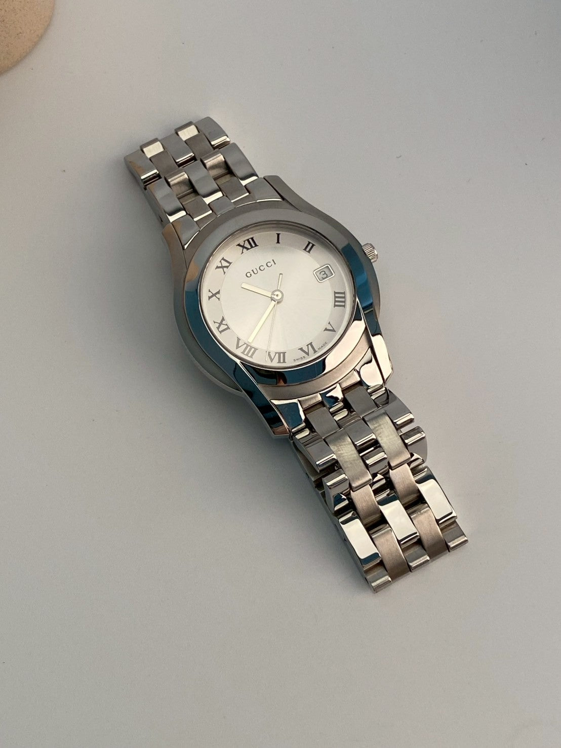 Gucci 5500M silver
