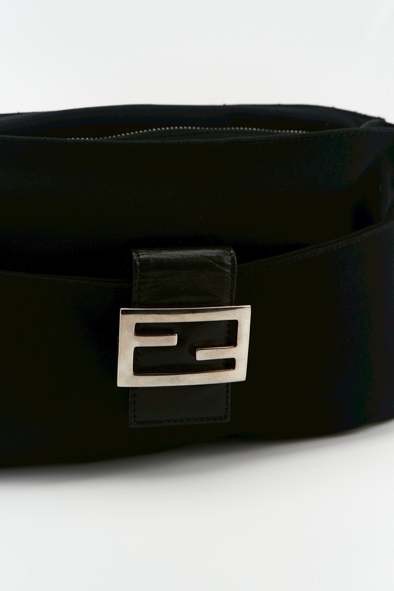 Fendi mamma baguette