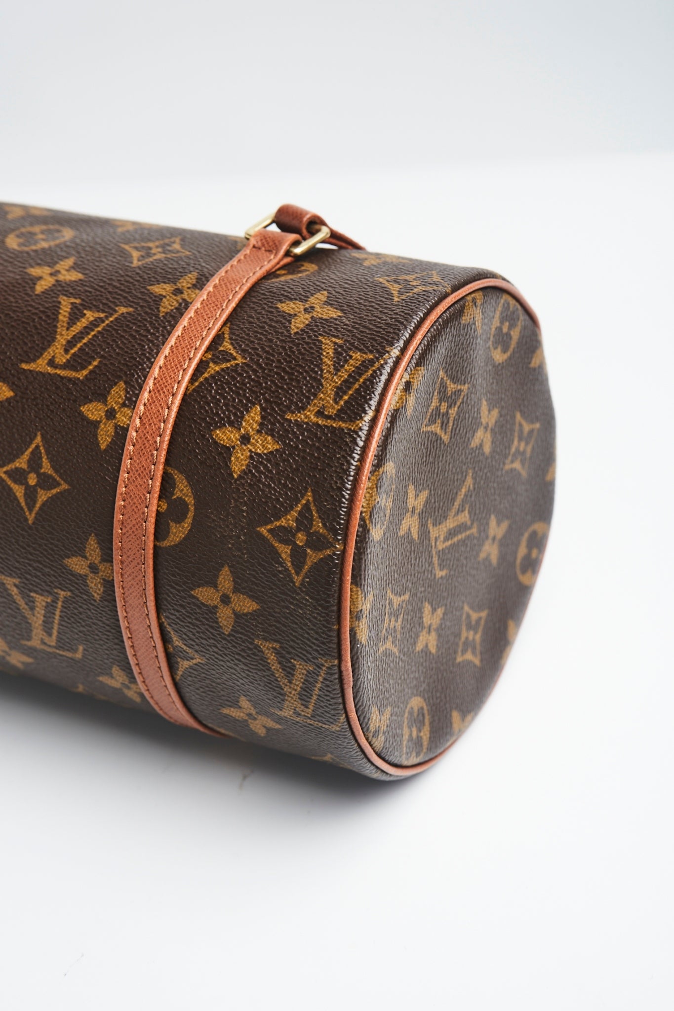 LV papillon 26”