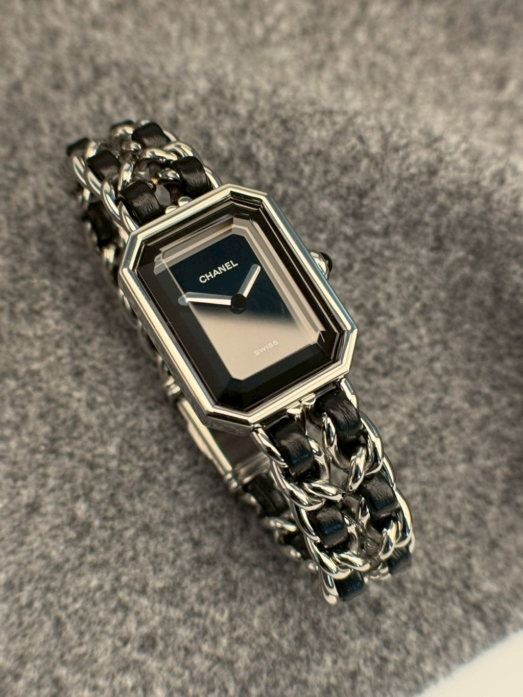 Chanel Premiere silver Lsize c.1607