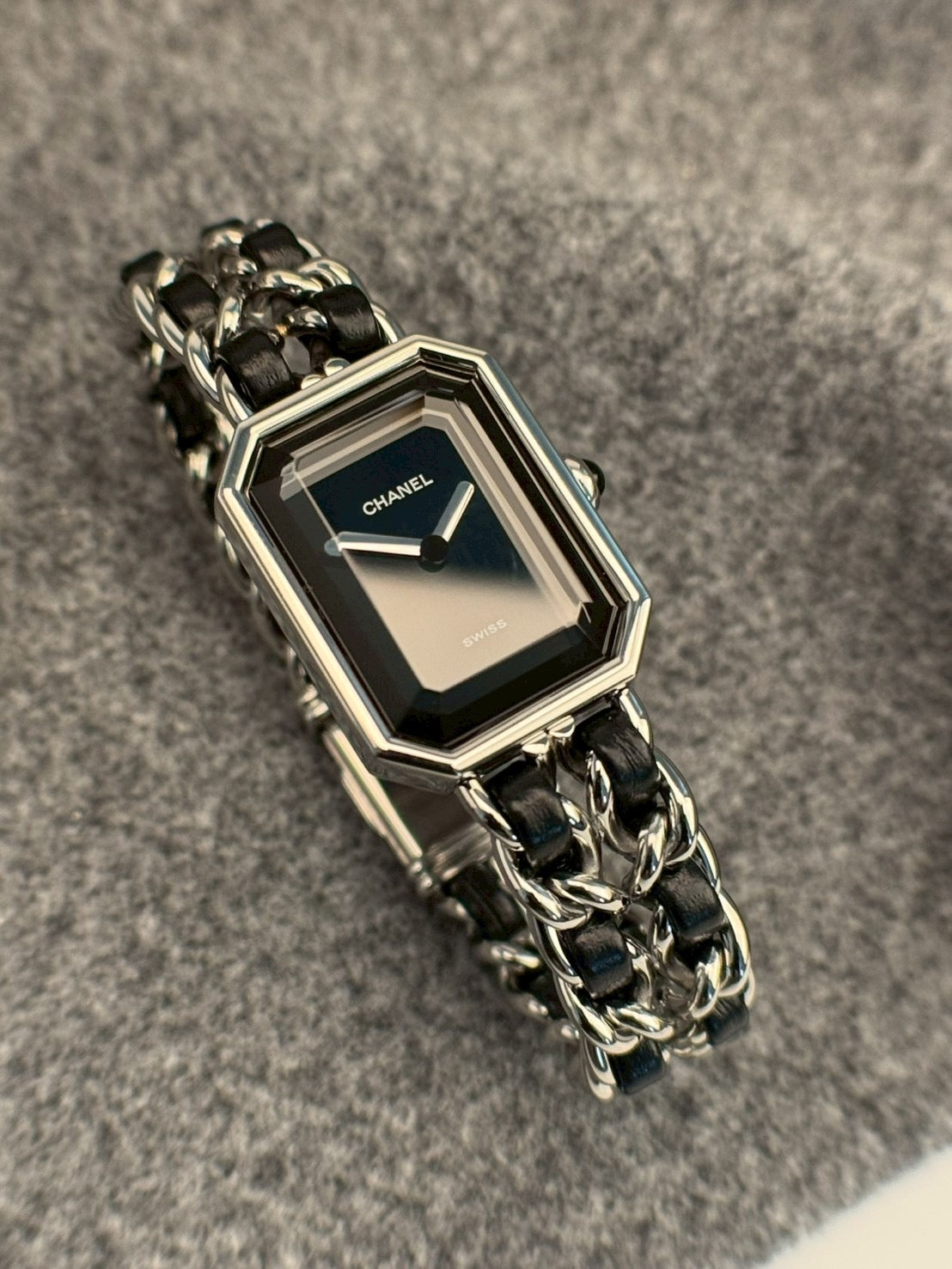 Chanel Premiere silver Lsize c.1607