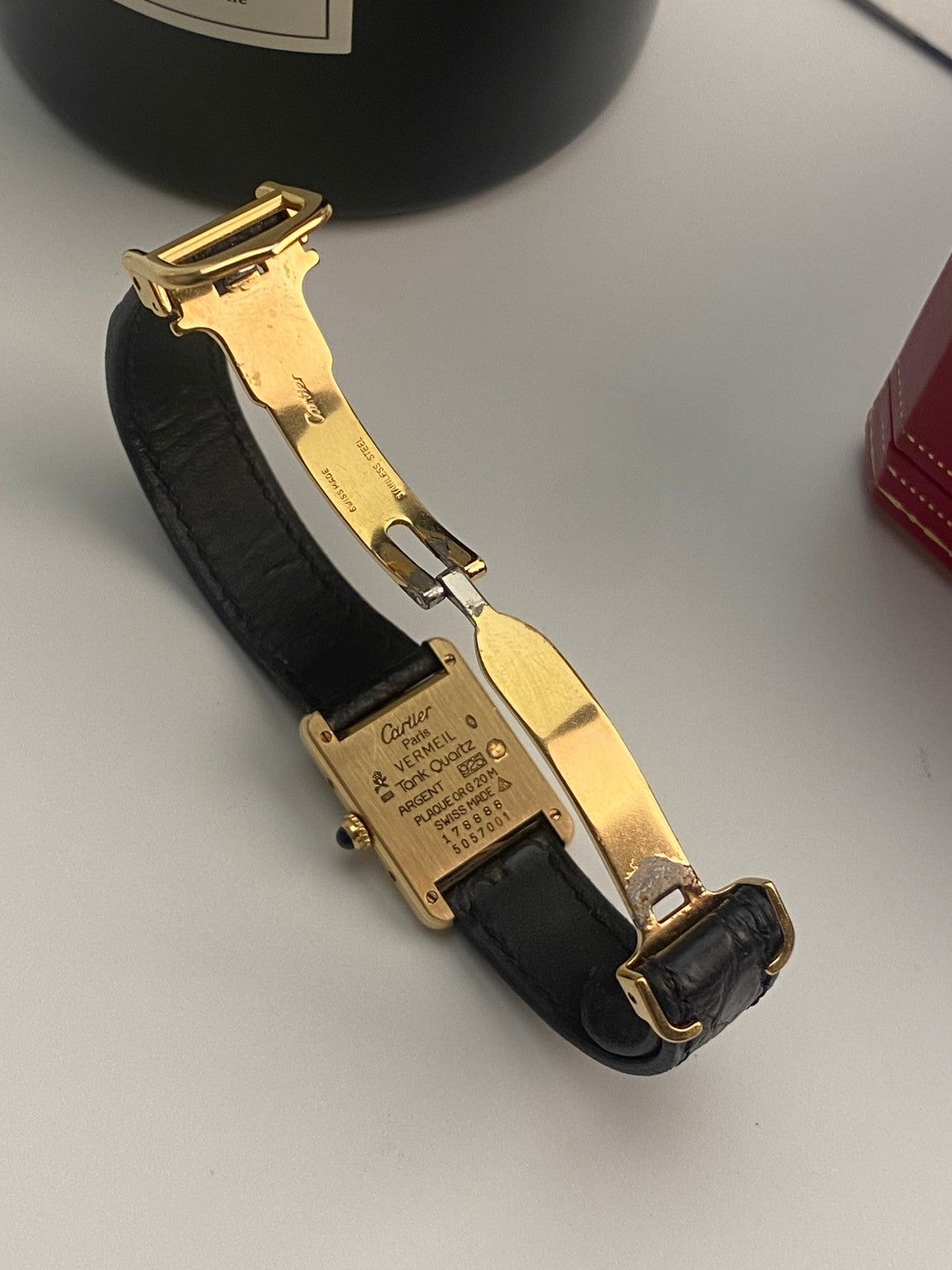 Cartier tank color sm c.7001