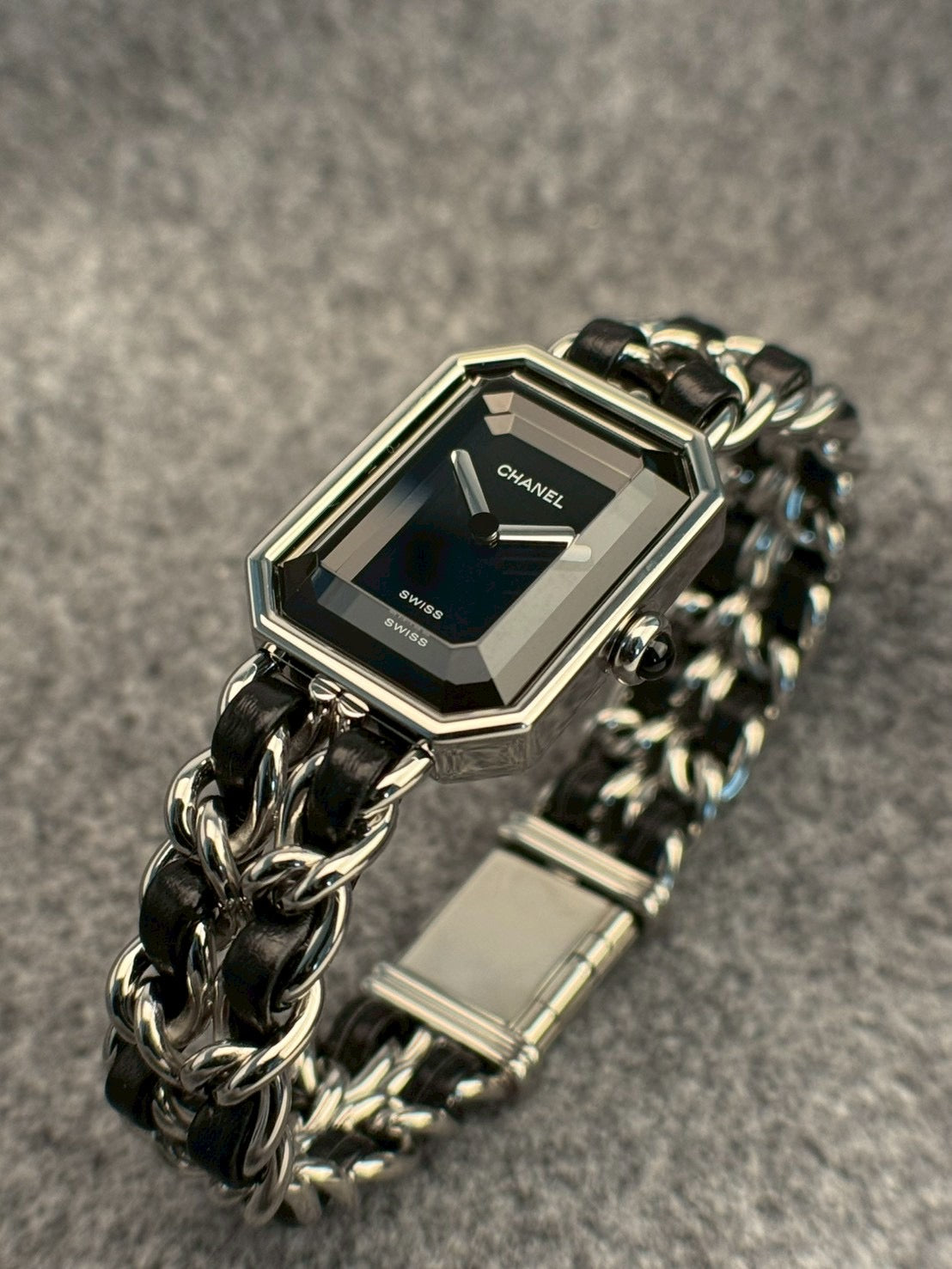 Chanel Premiere silver Lsize c.1607