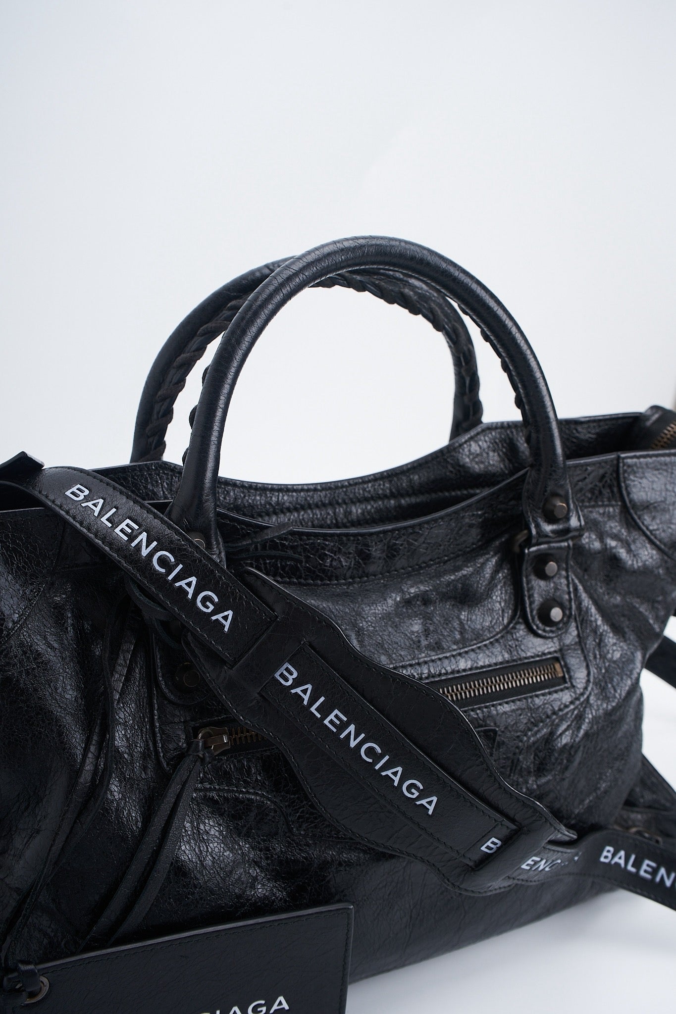 Balenciaga city