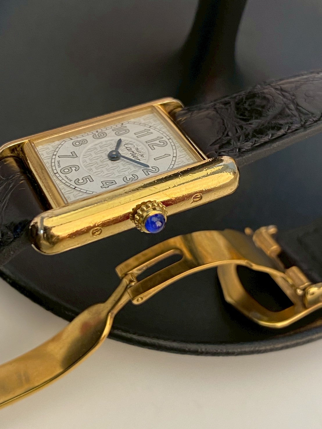Cartier tank must de gold c.6351