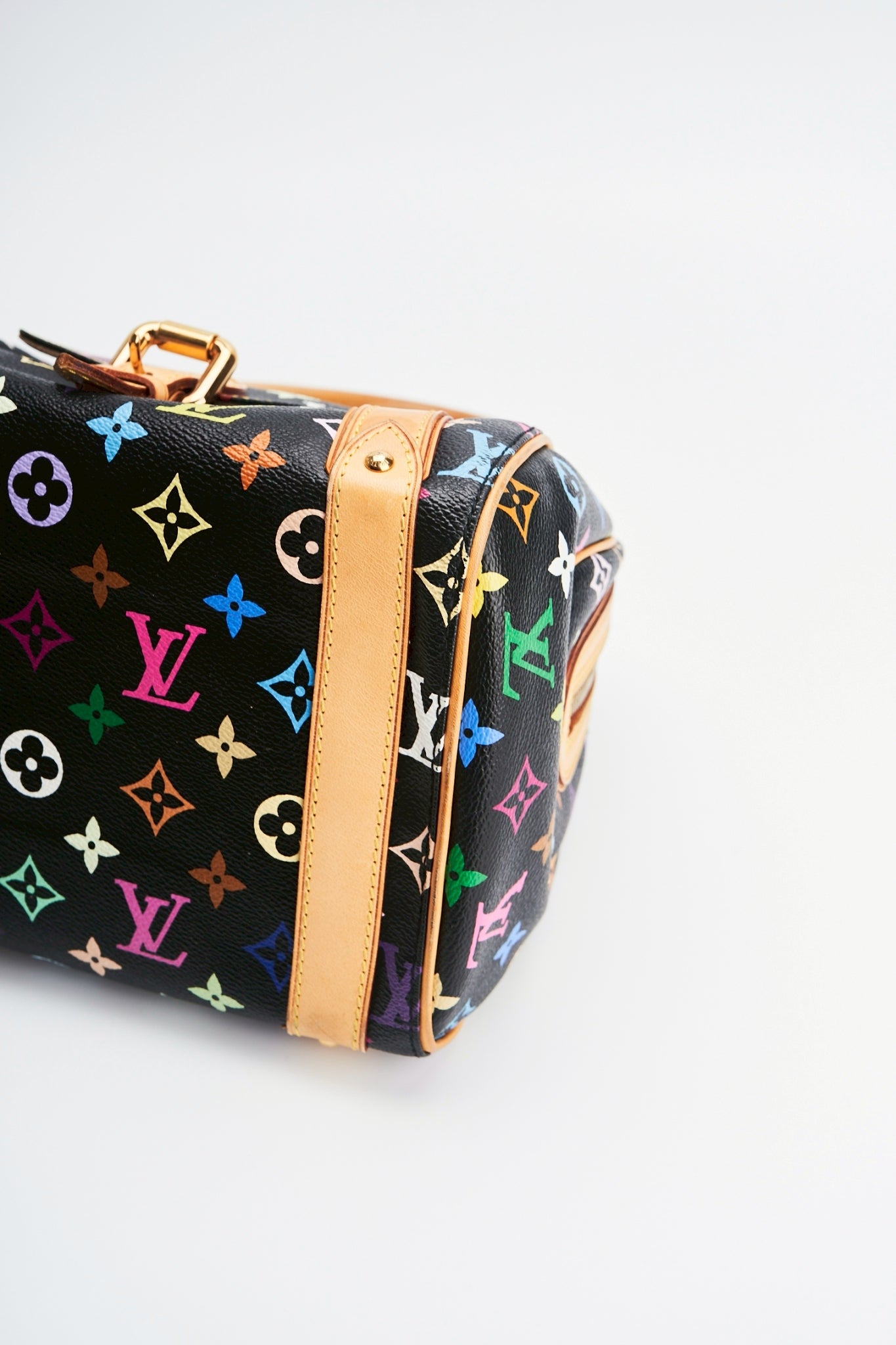Louis vuitton Priscilla pm size