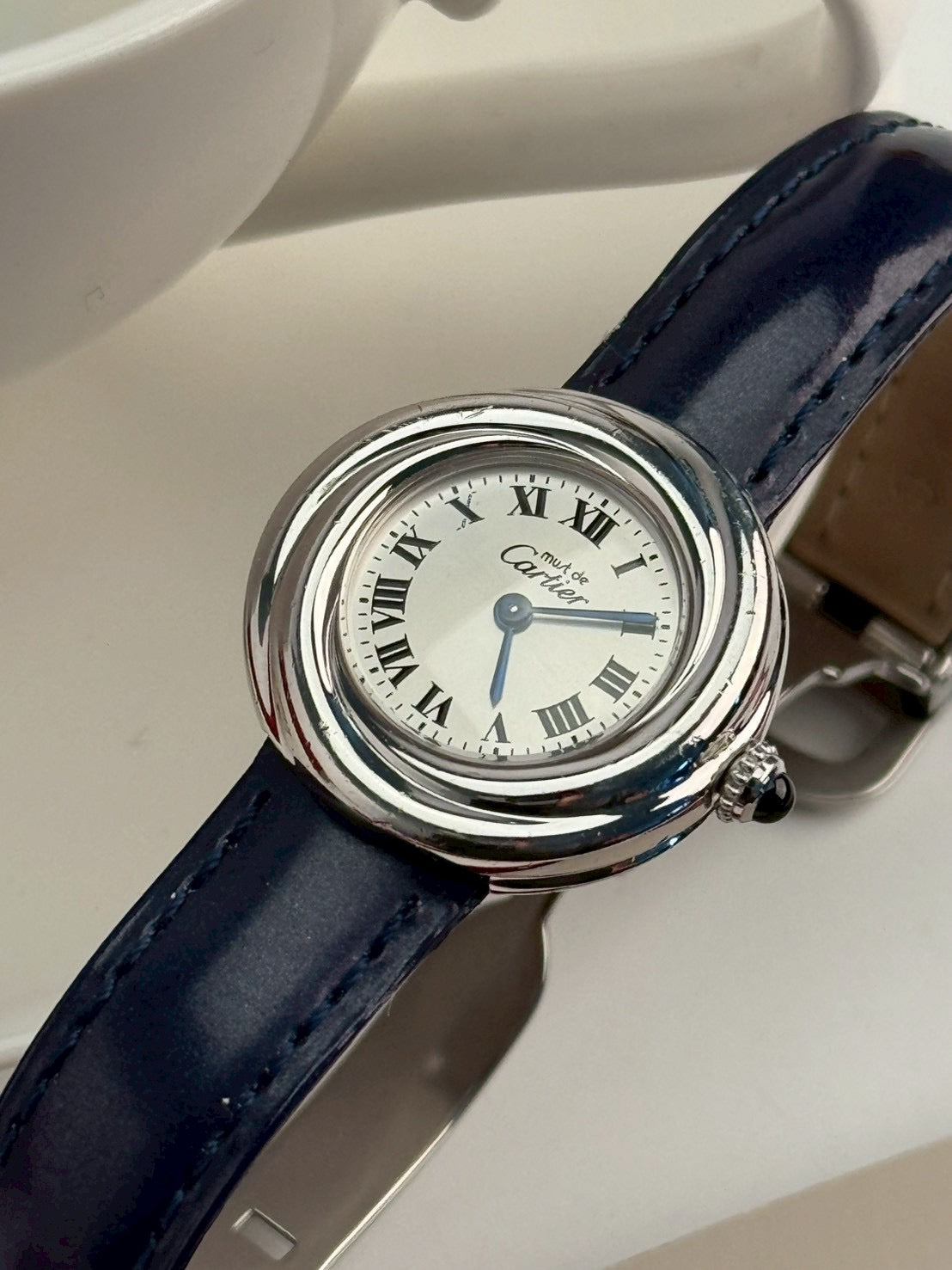 cartier trinity white dial c.4014