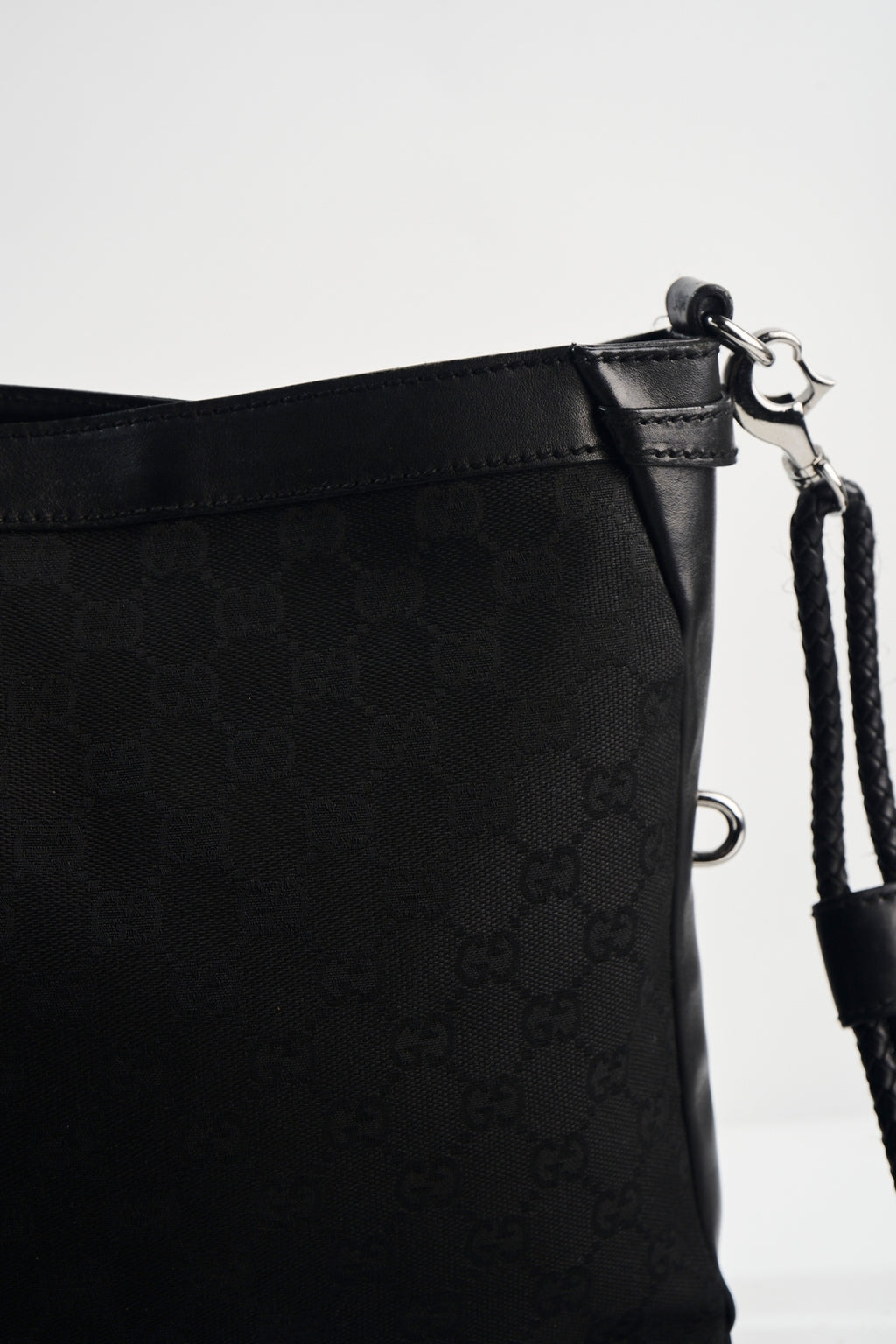 Gucci shoulder bag