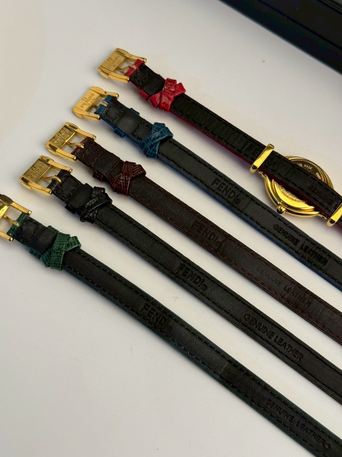 Fendi change strap 5pc.