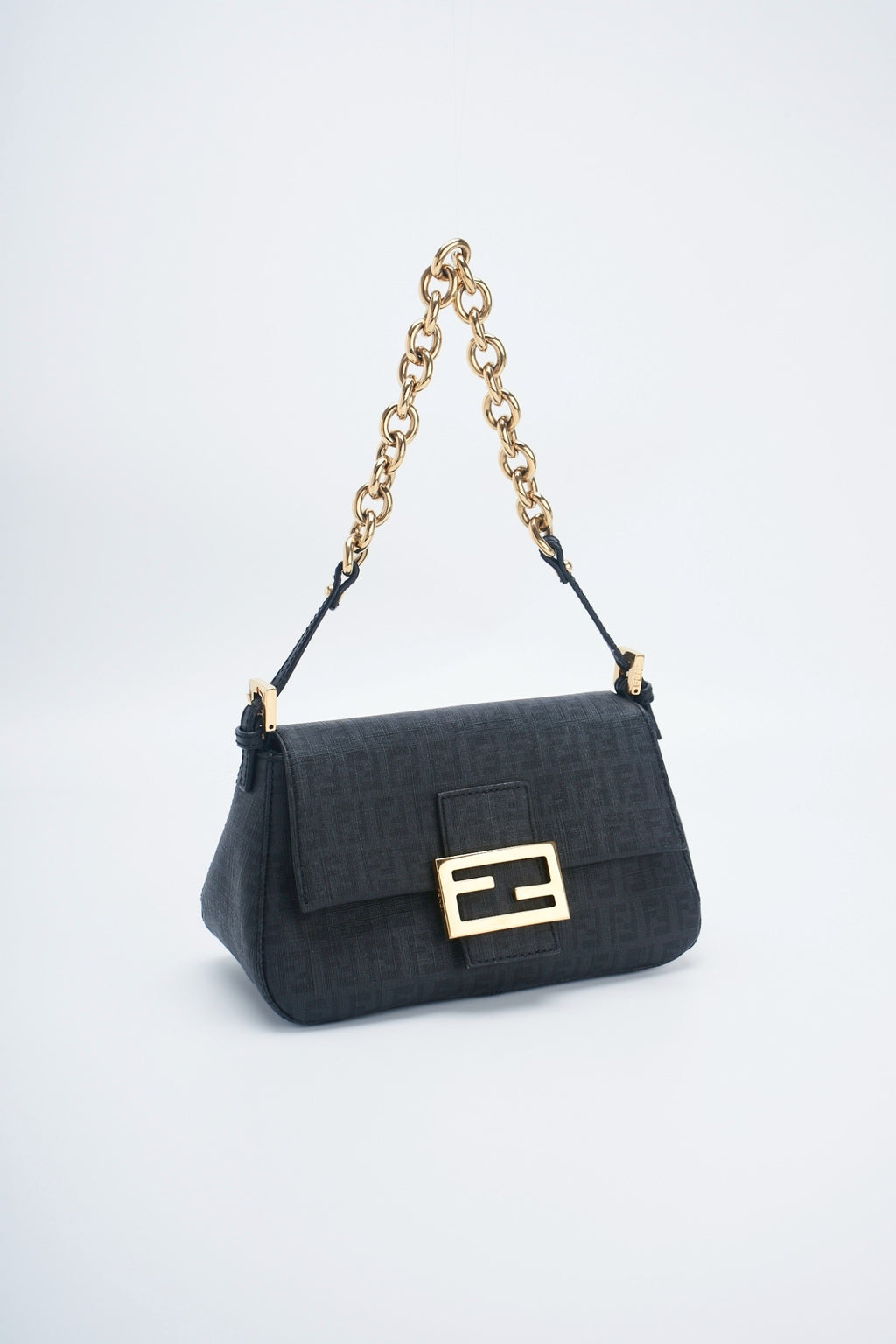 Fendi baguette chain bag