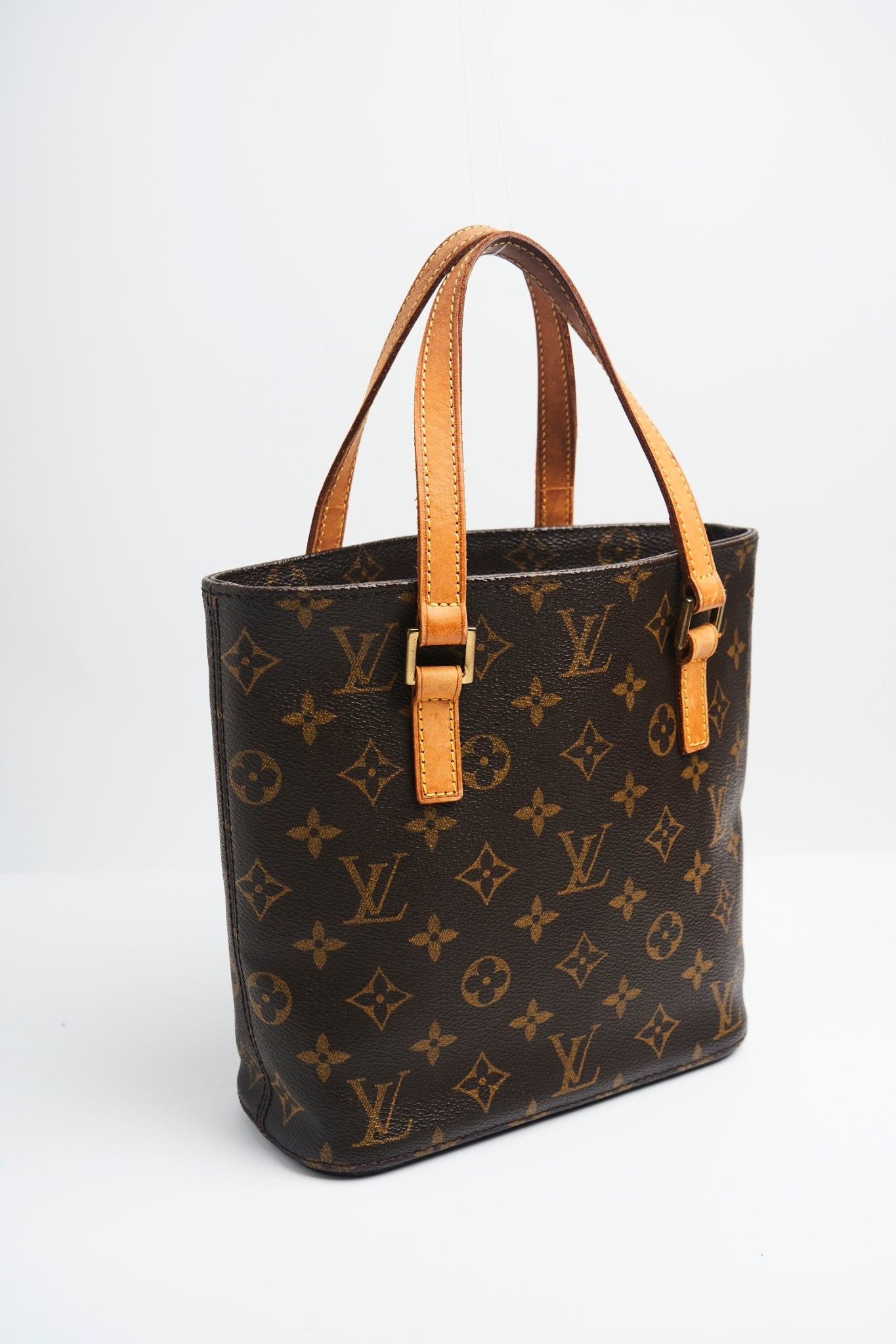 Louis vuitton vavin pm size