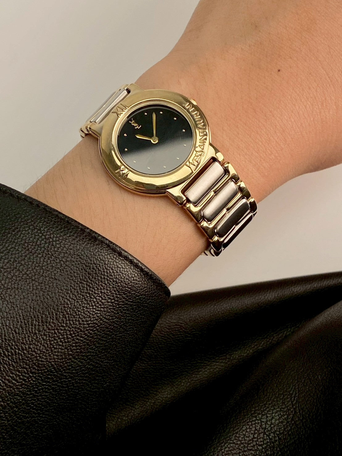 Ysl black dial twotone watch c.0091