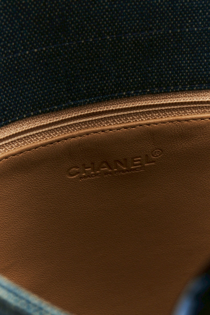 Chanel chocobar denim