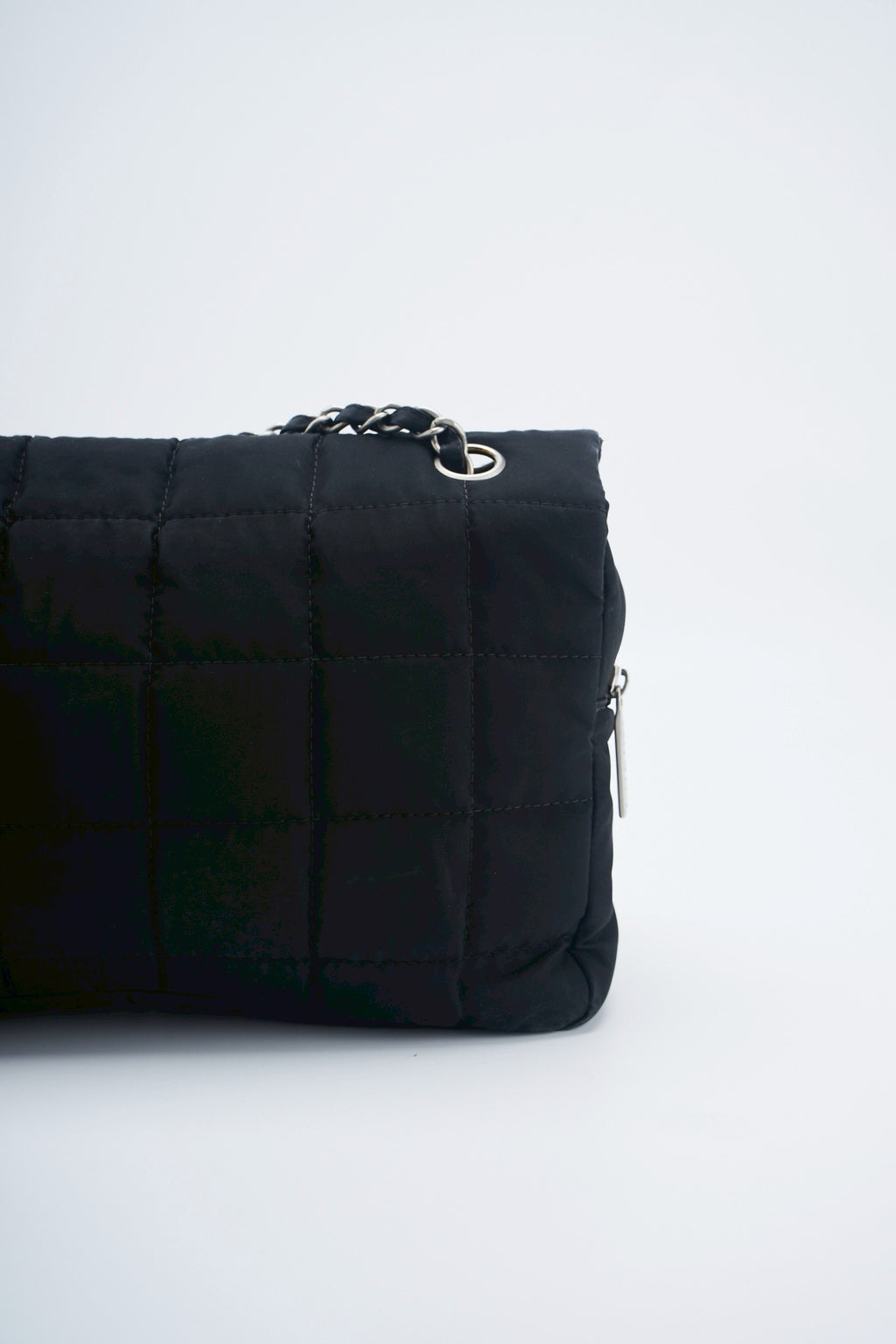 Chanel nylon easy flab “12