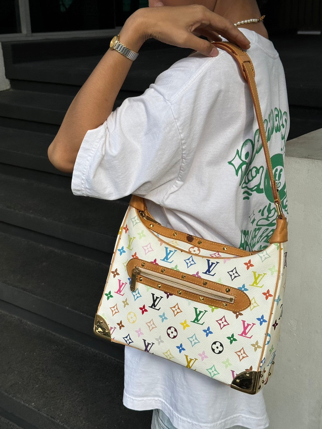 Louis vuitton multicolor boulogne white