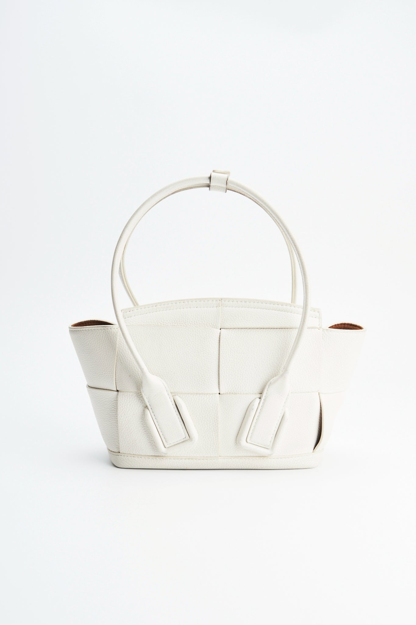Bottega Veneta arco white bag