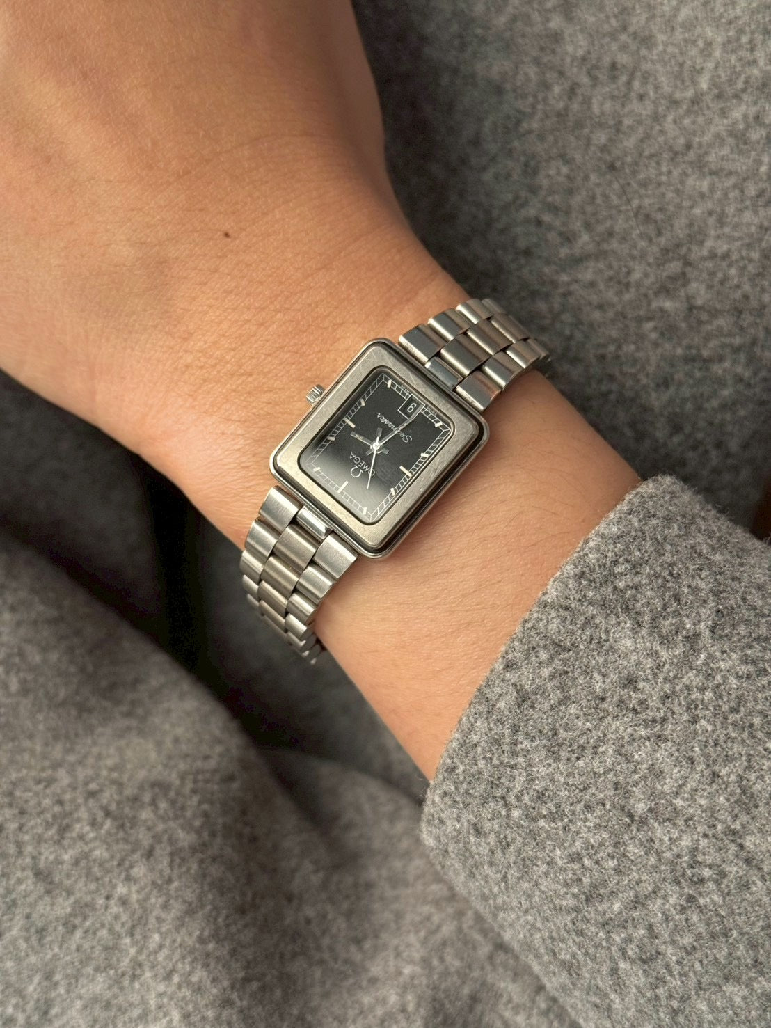 Omega vintage seamaster date.