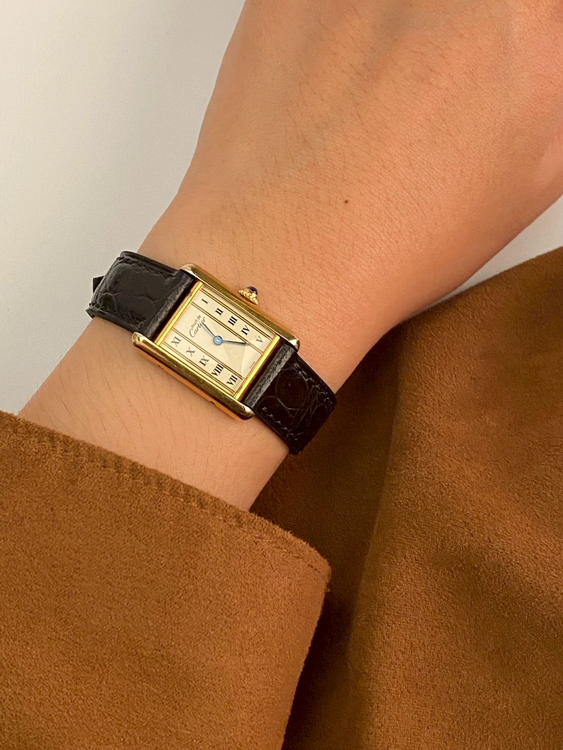 Cartier tank gold white dial sm c.7001