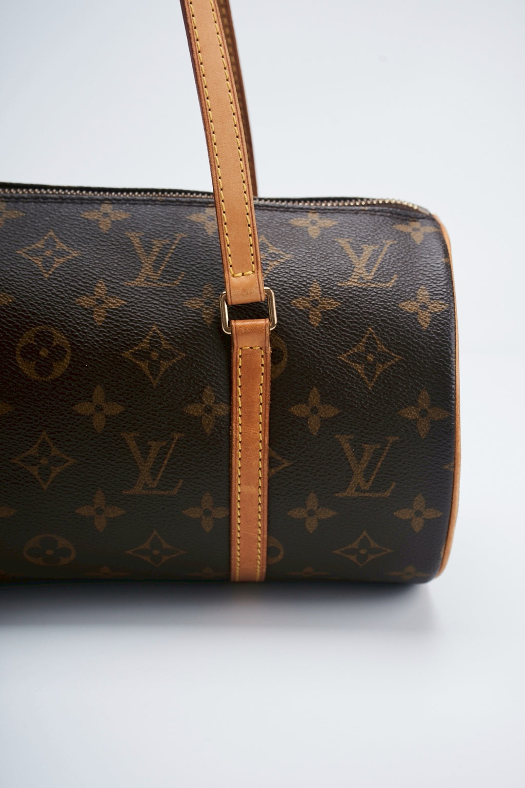 Louis vuitton papillon 30”