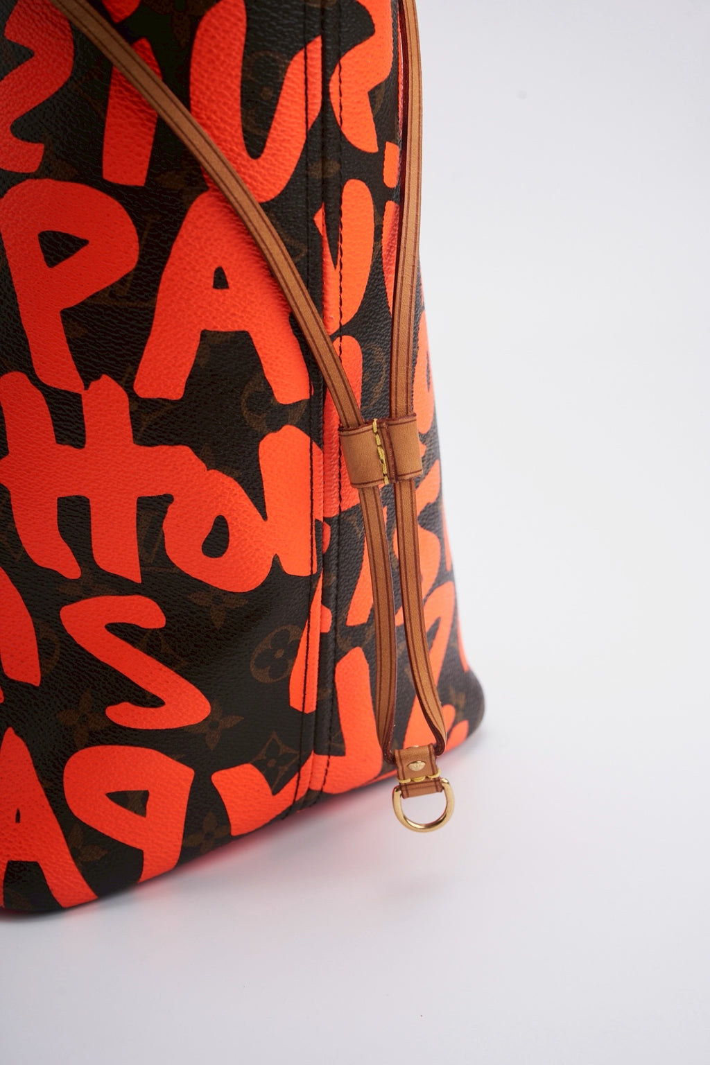 Lv graffiti neverfull orange gm