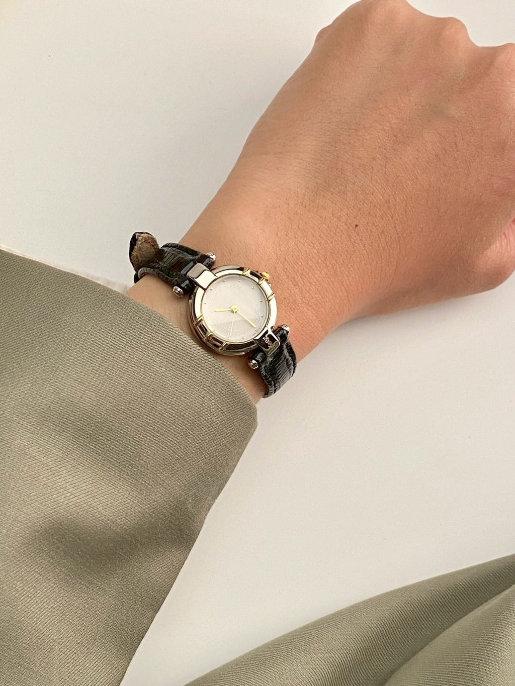 Ysl white dial c.0201