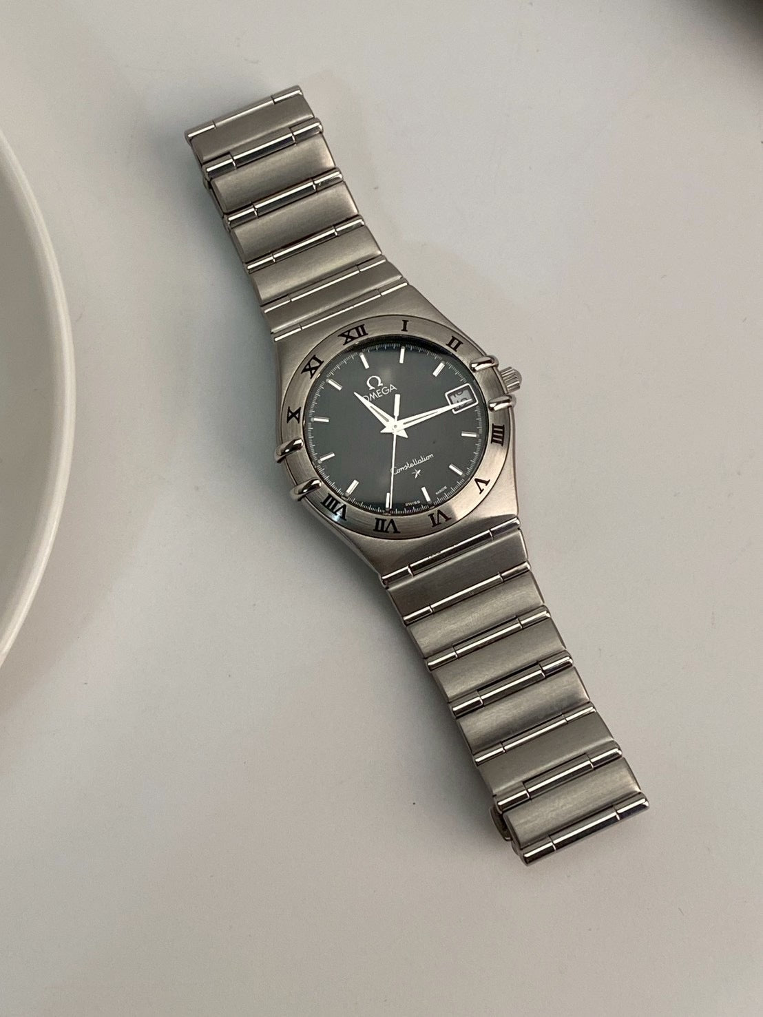 Omega constellation black dial date c. 5218