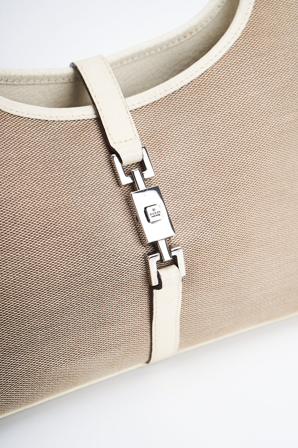 Gucci Jackie hang bag