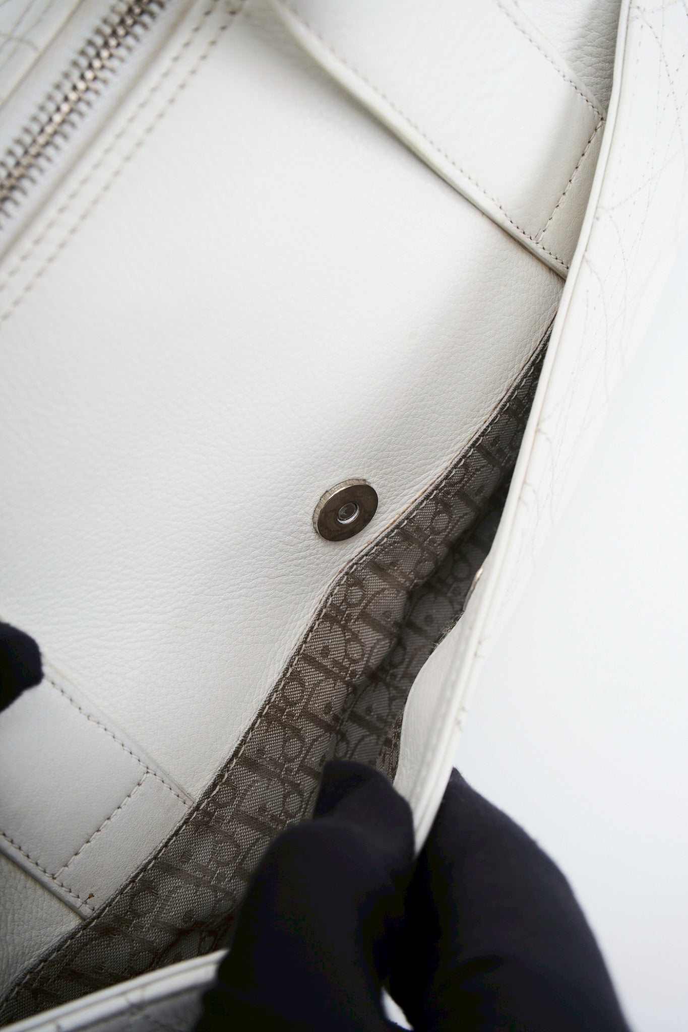 Dior logo white handbag