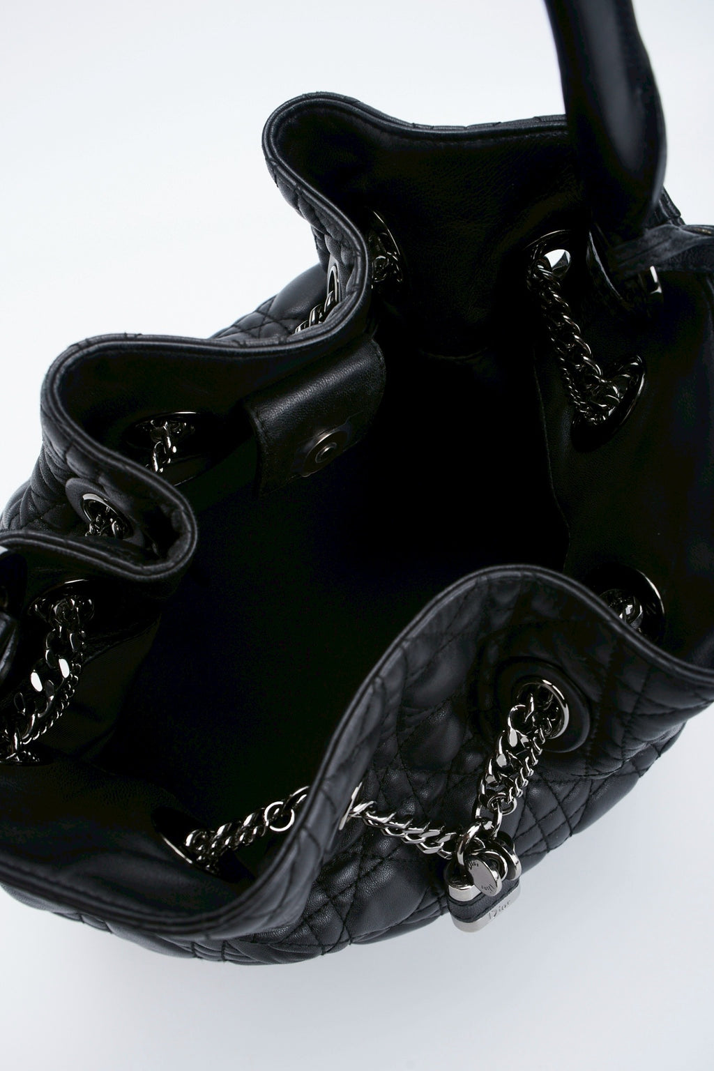 Lady dior cannage padlock bucket