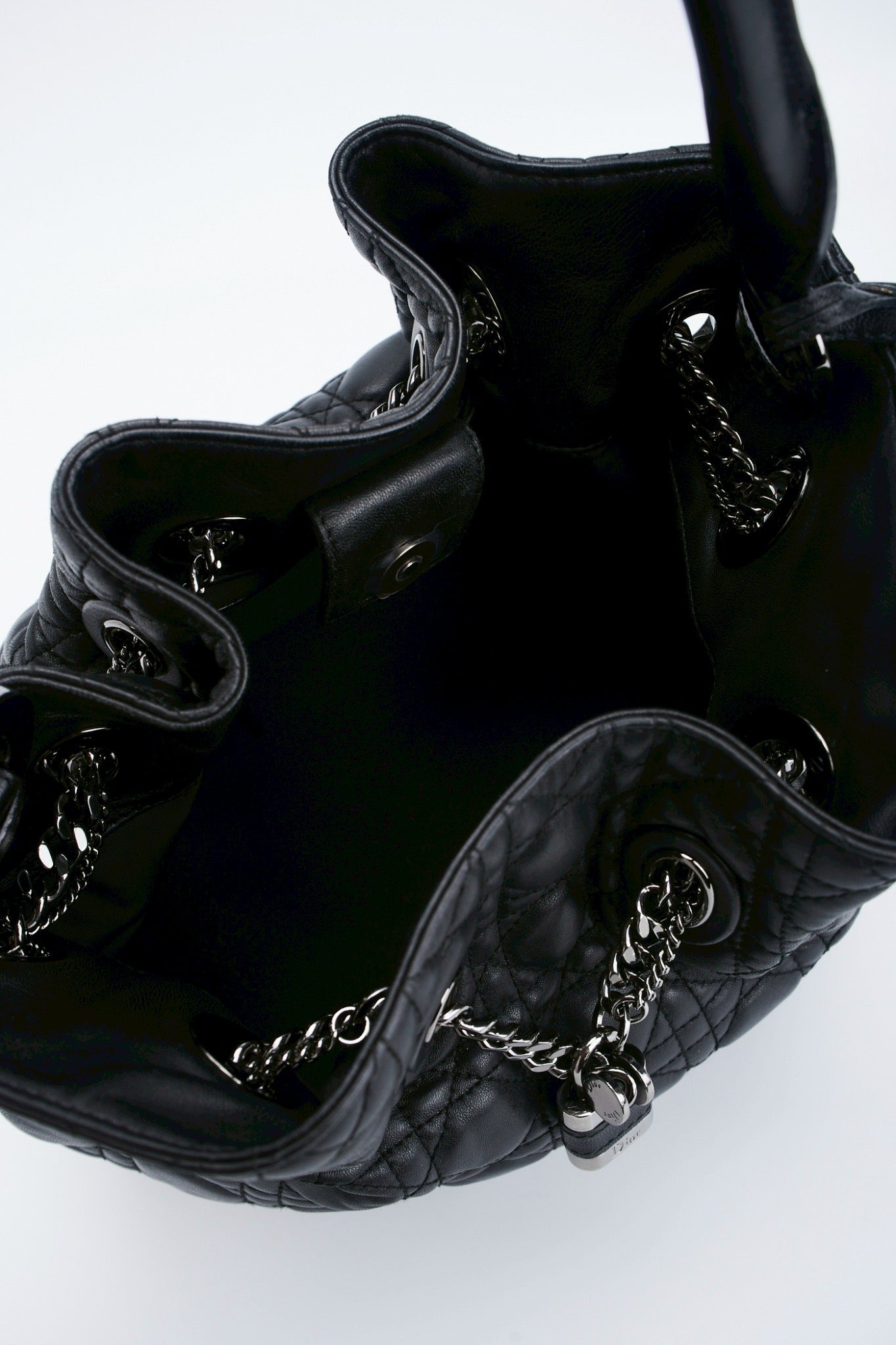 Lady dior cannage padlock bucket