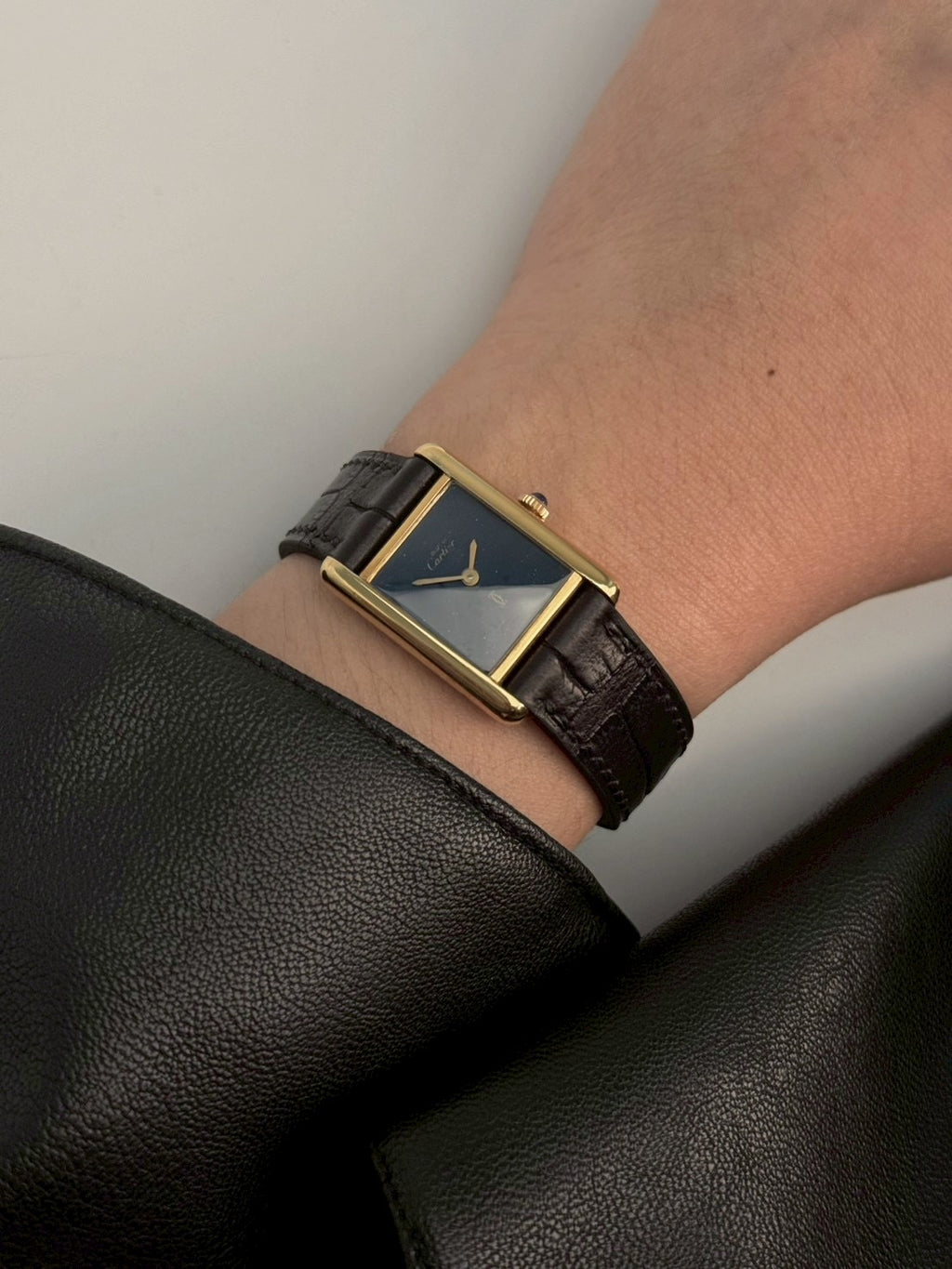 Cartier tank Manual blue s size. C.4849