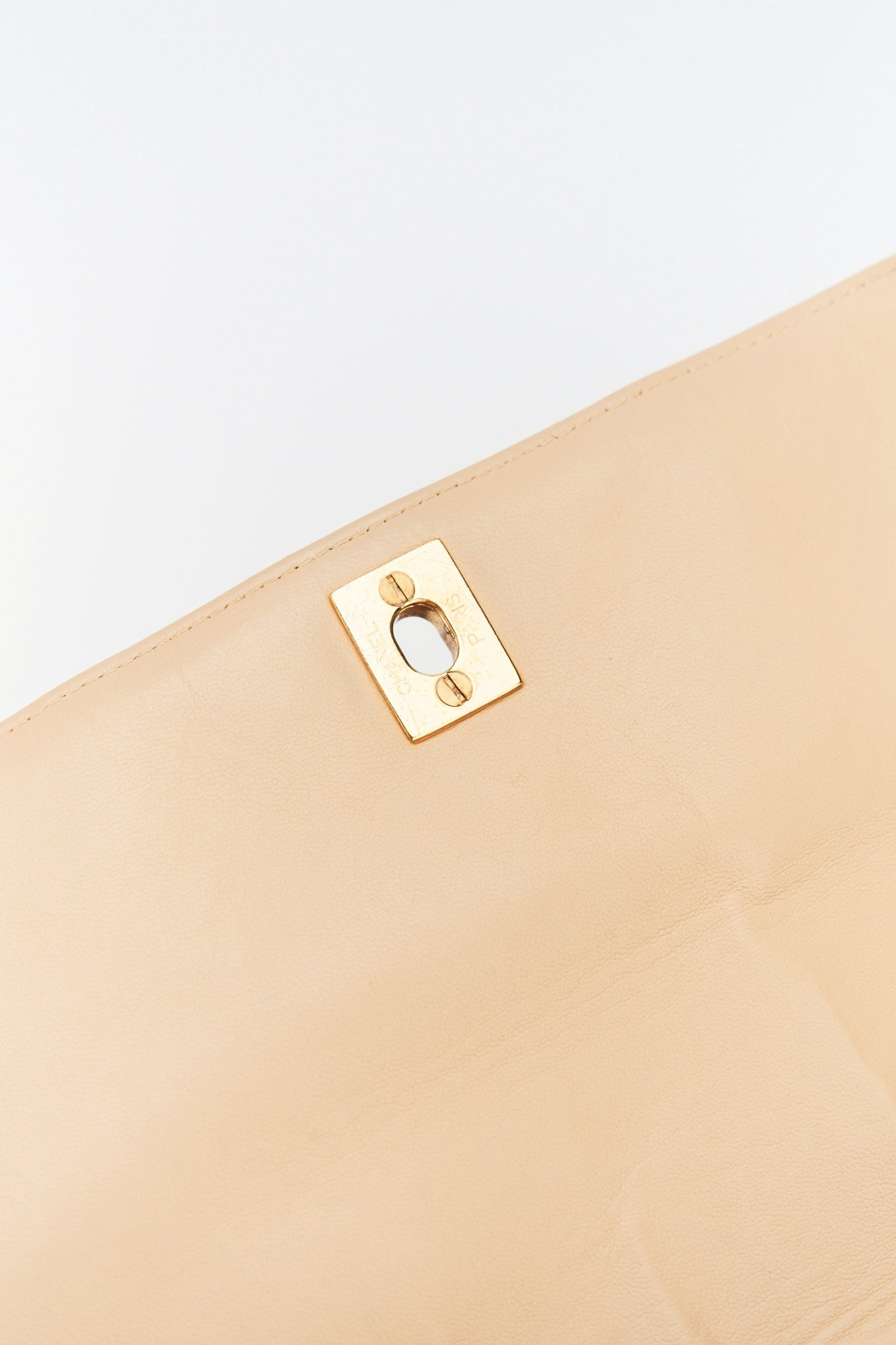 Chanel Quilted shoulder bag beige
