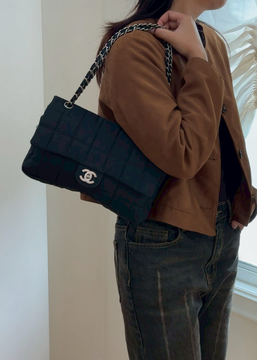 Chanel nylon easy flab “12