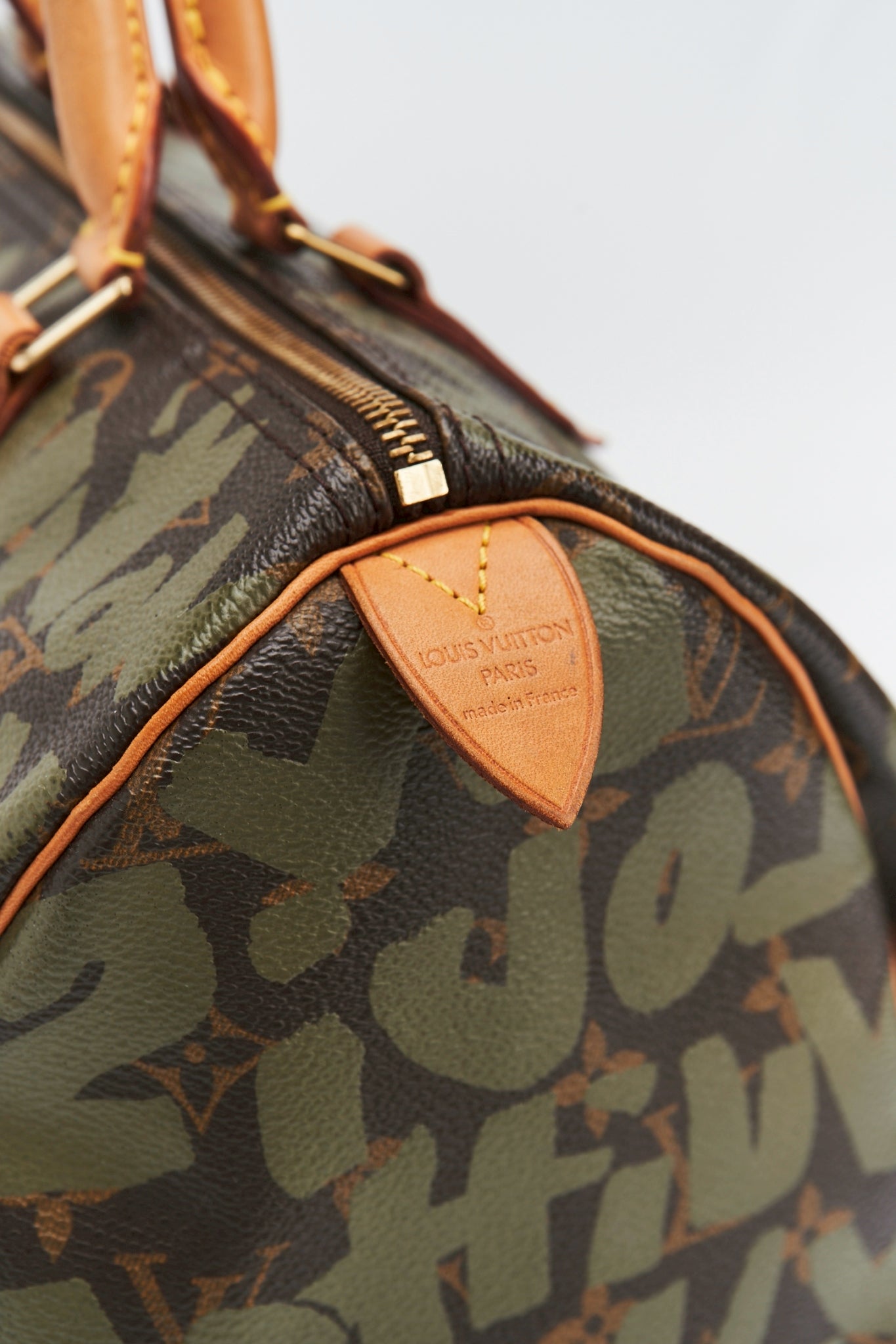 Louis vuitton Khaki Graffiti speedy “30