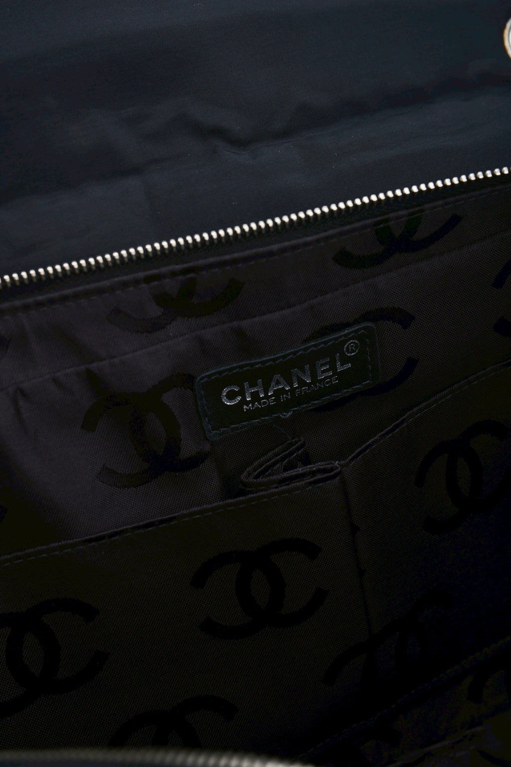 Chanel nylon easy flab 12