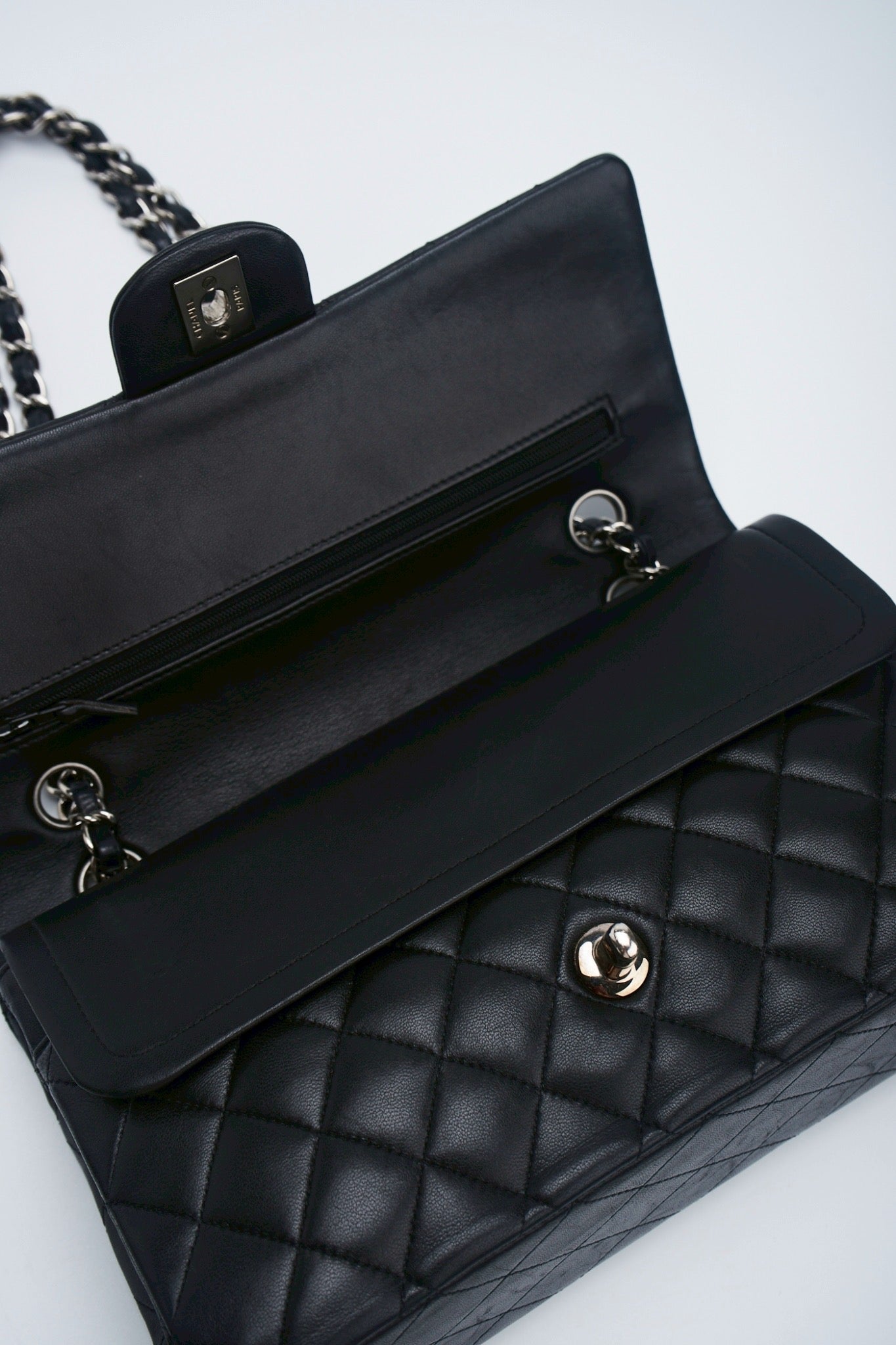 Chanel classic double flab bag