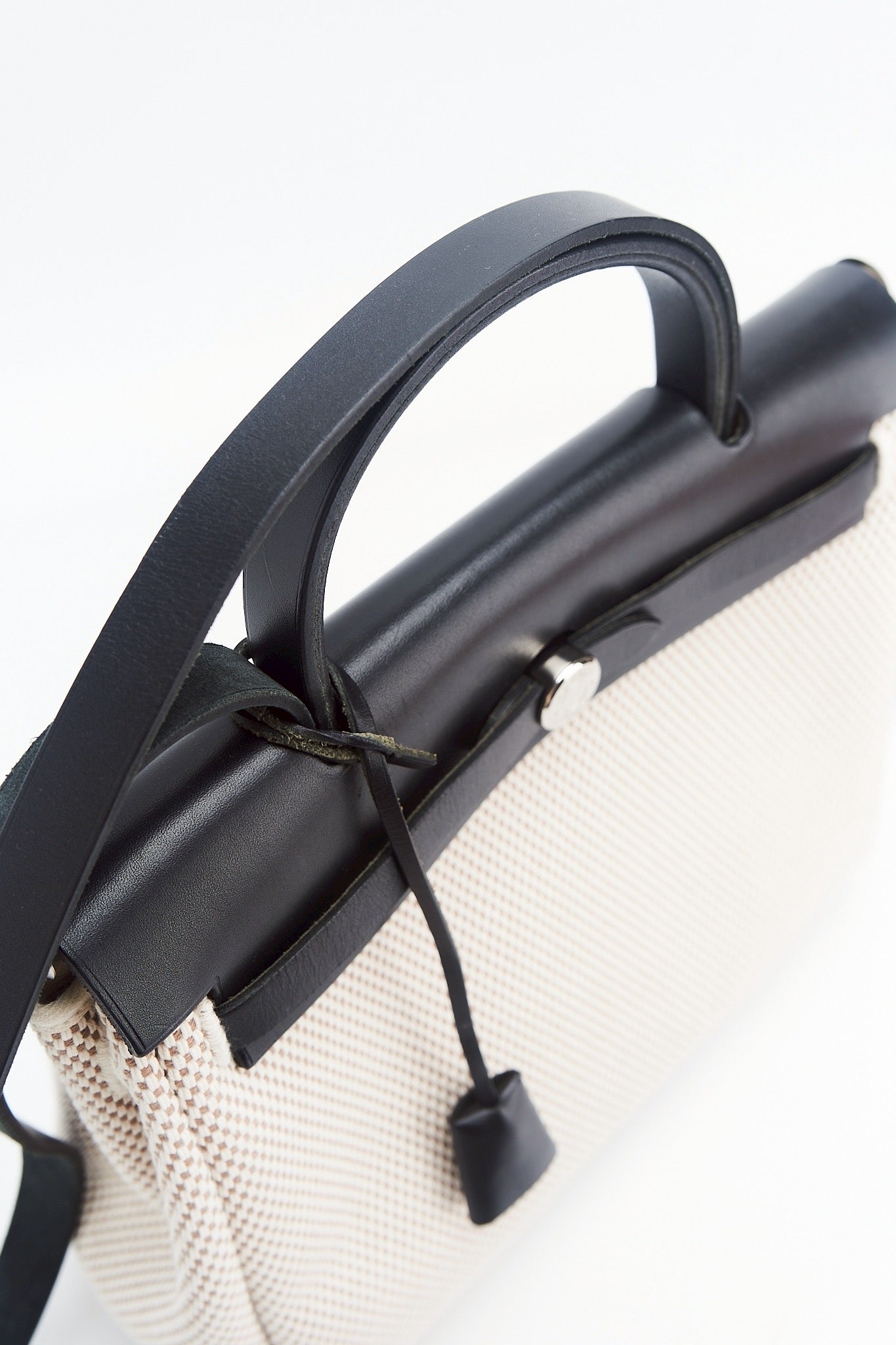 Hermes herbag 31”