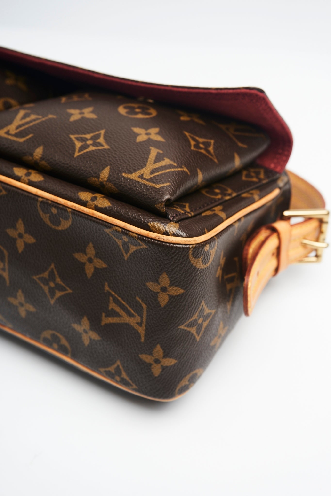 Louis vuitton Viva mm size