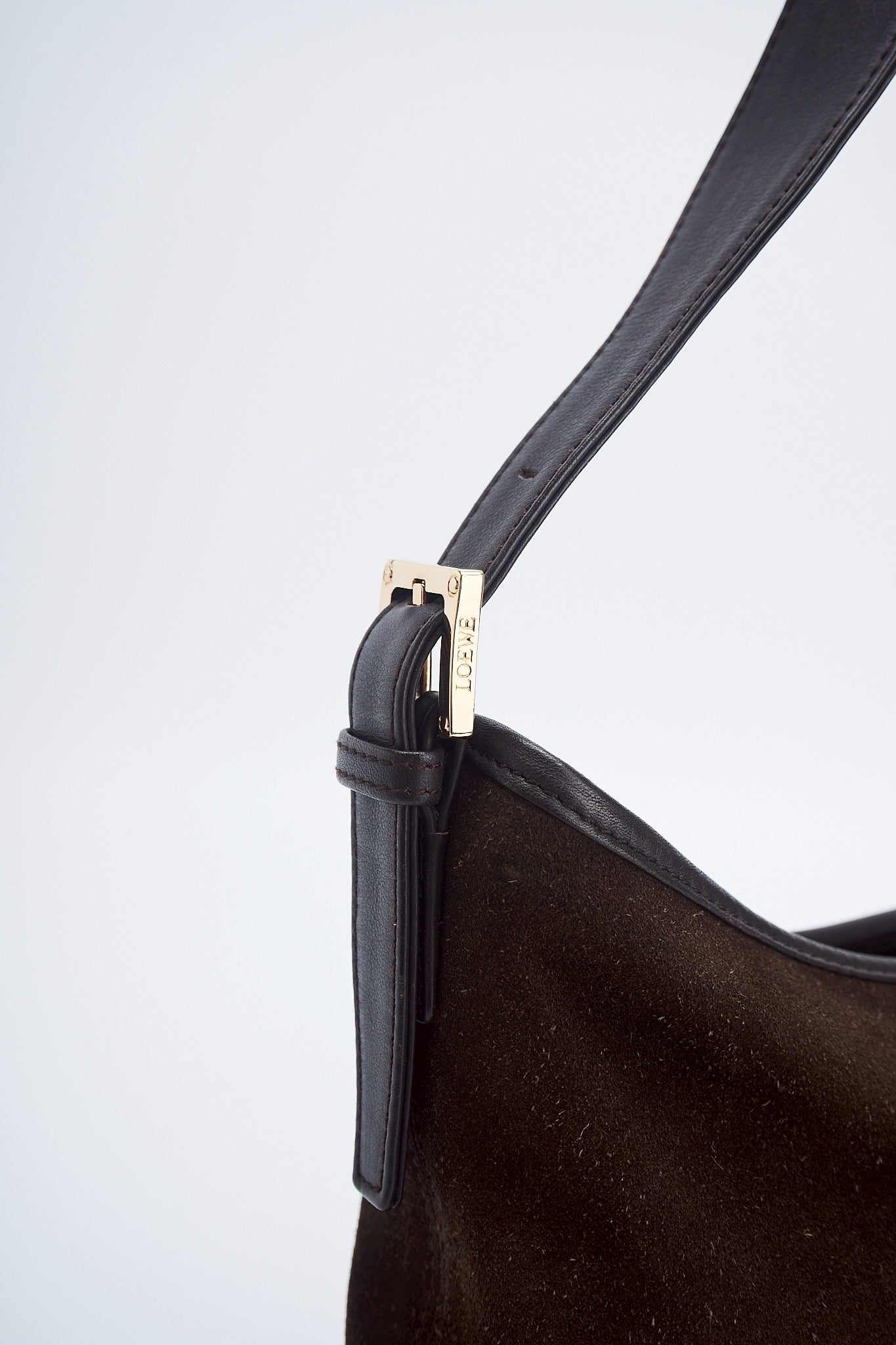 Loewe Suede Brown shoulder