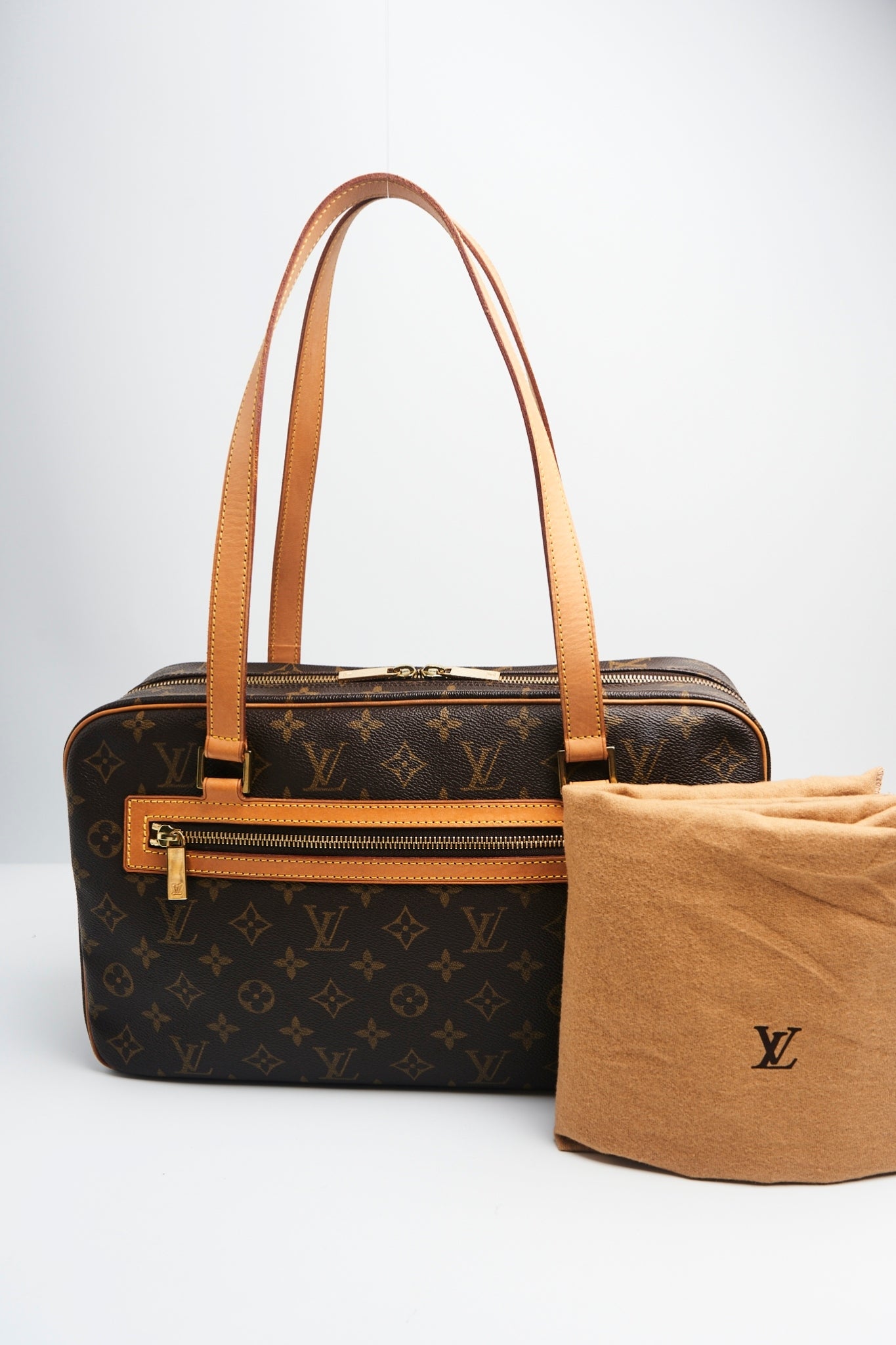 Louis vuitton Cite gm size [vintage]