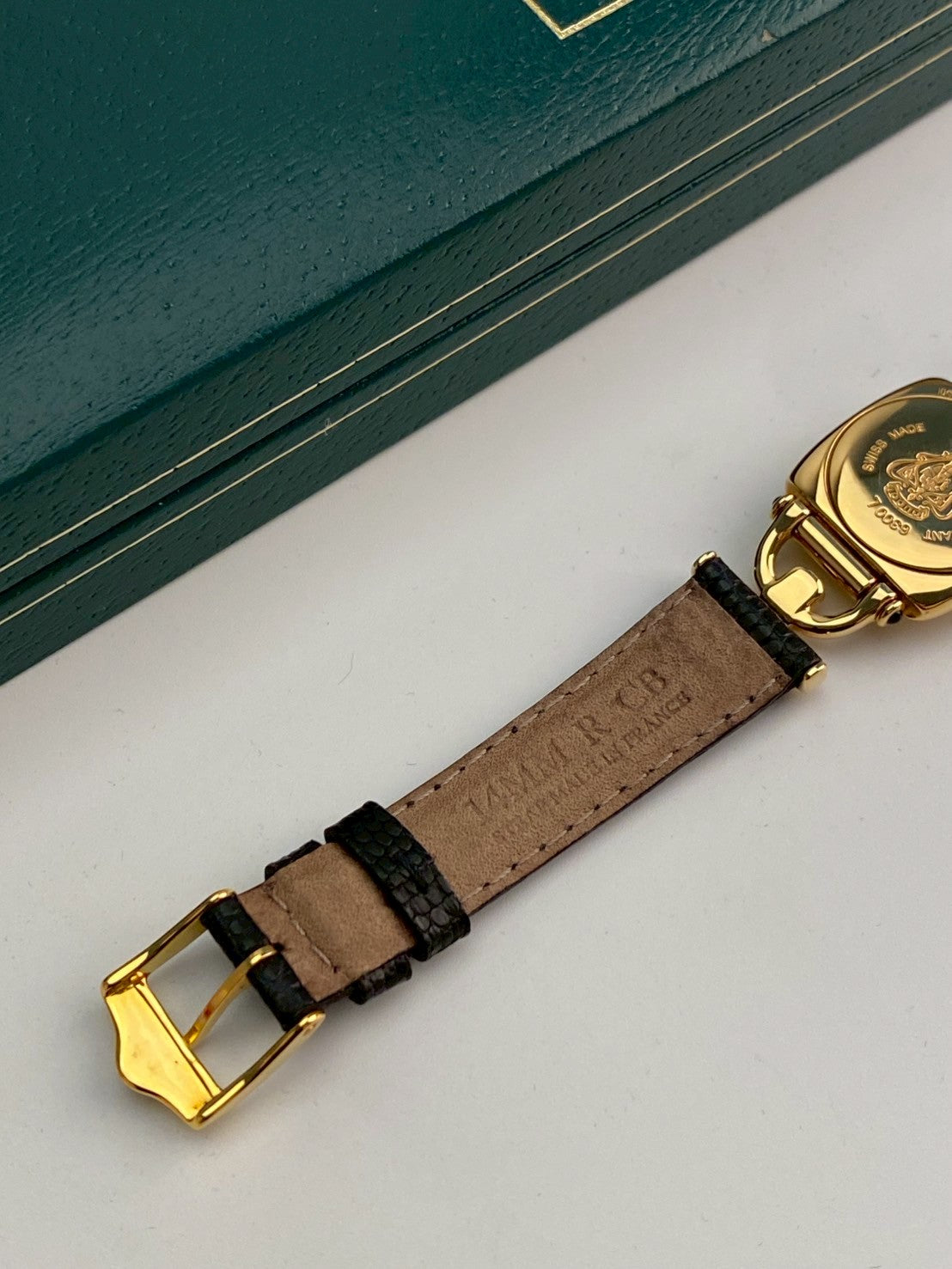 Gucci gold 6300L c.0835