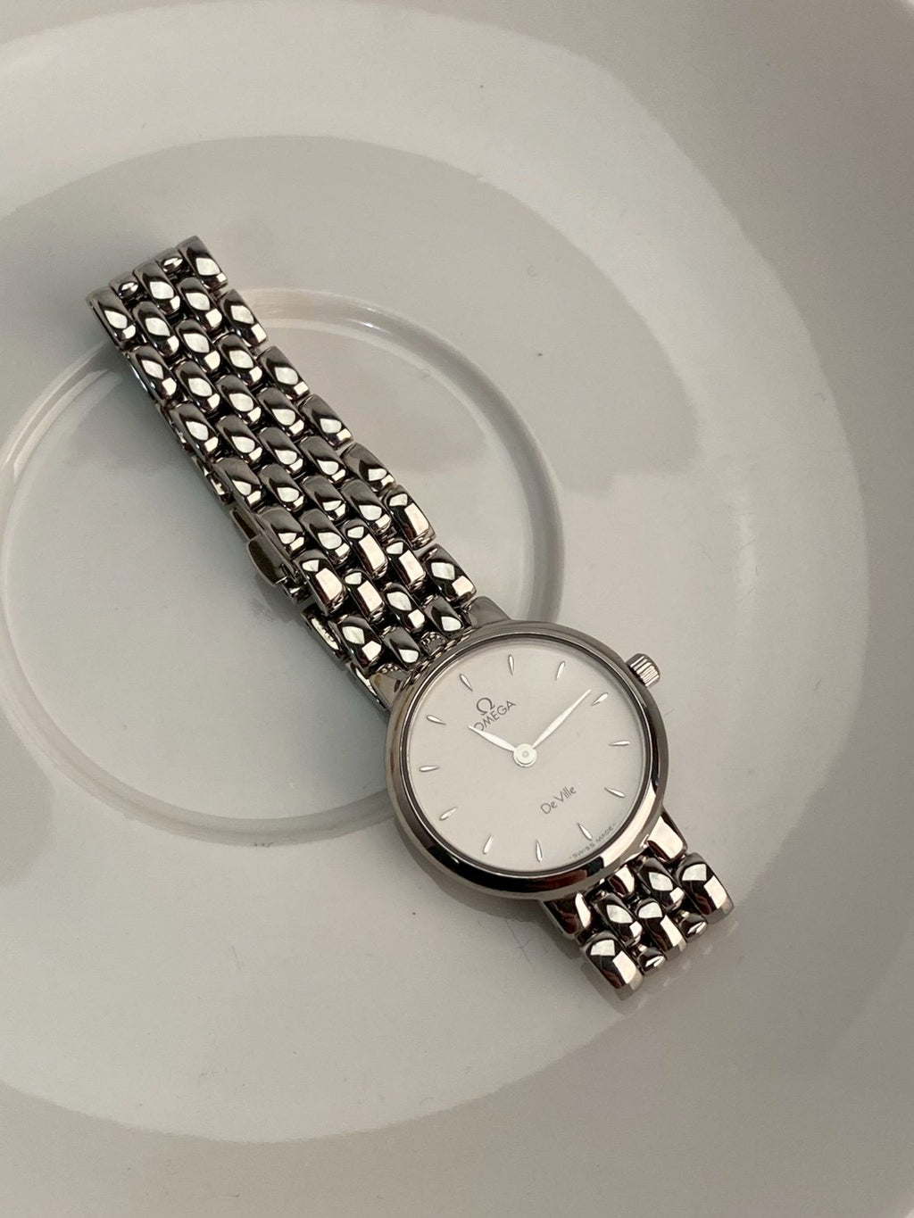 Omega diville white dial stainless c.1069