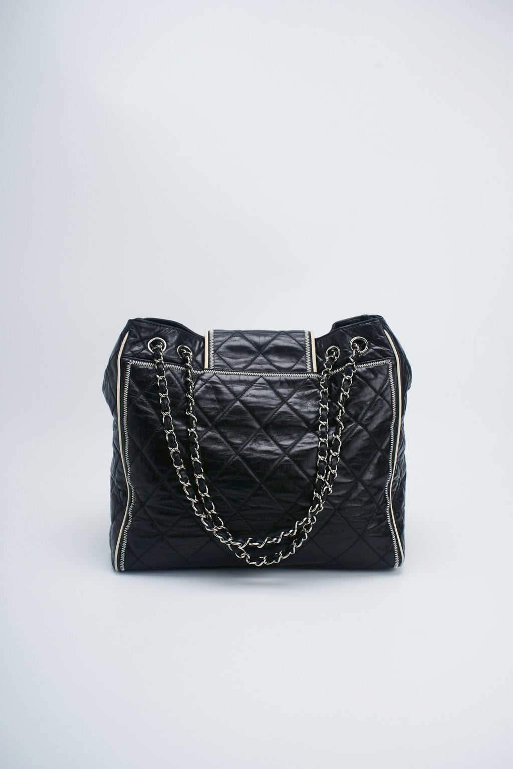 Chanel Reissue east west
