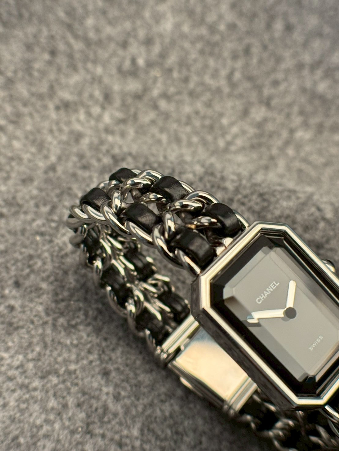 Chanel Premiere silver Lsize c.1607