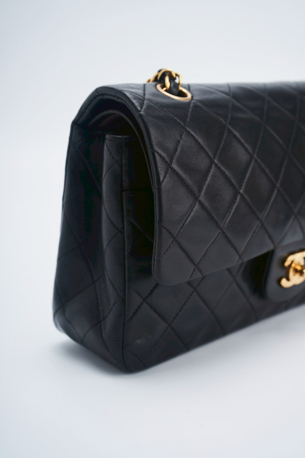Chanel classic flab bag