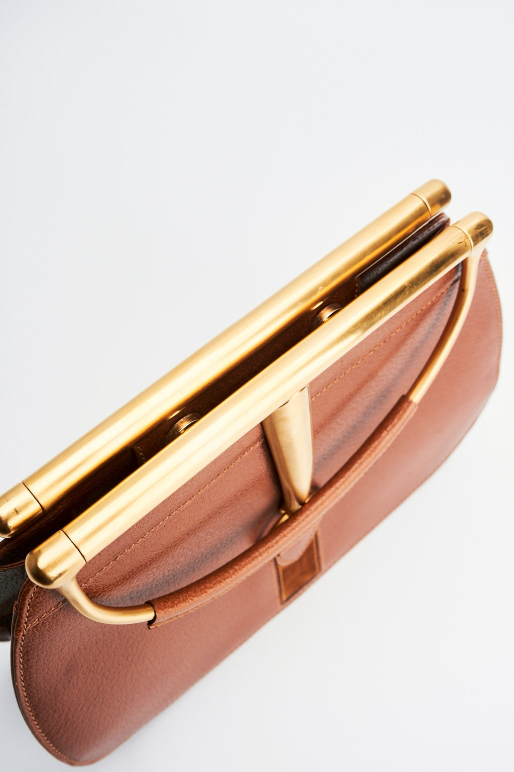 Gucci buckle leather